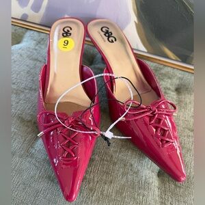 GBG Los Angeles Fuchsia Patent Mules